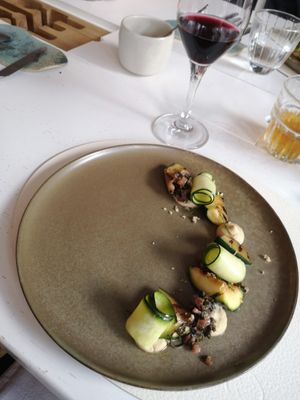 the full menu experience at Humus x Hortense in Brussels