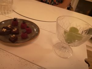 the full menu experience at Humus x Hortense in Brussels