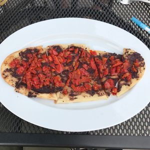 flat bread pizza no cheese at Newagen Seaside Inn in Southport