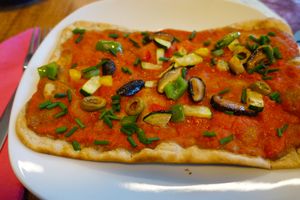 Vegan Flammkuchen (tarte flambée) at Veggie Oase in Neuss