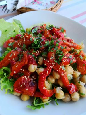 Chickpea salad at Veggie Oase in Neuss