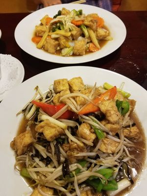 aroy thai at Aroy Thai in College Park