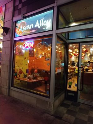 Store front at Asian Alley in Ottawa