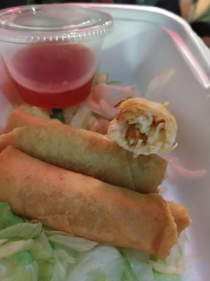 Vegan spring rolls with Thai sauce. Really good, they were fresh and flavorful. The sauce was decent. We prefer fried spring rolls but I believe they also had rice paper spring rol at Asian Alley in Ottawa