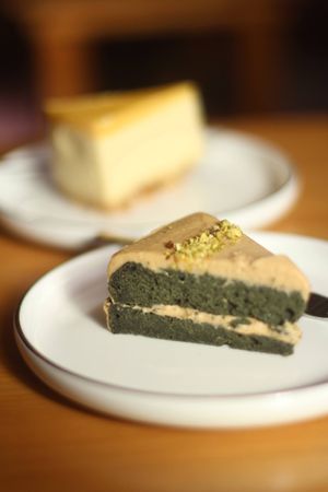 Mugwort cake ❤️  at Maju Story 마주이야기 in Seoul