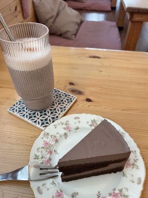 Chocolate cake (coconut chocolate ganache)  at Maju Story 마주이야기 in Seoul