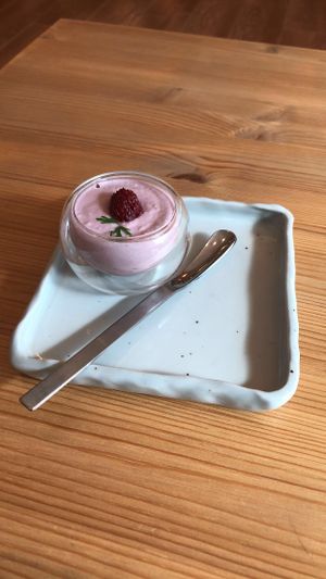 Raspberry mousse  at Maju Story 마주이야기 in Seoul