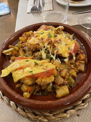 Milanesa with pisto  at El Delantal Verde in Onda