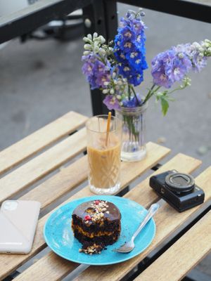 Pumpkin peanut butter cake at Coffee Room in Prague