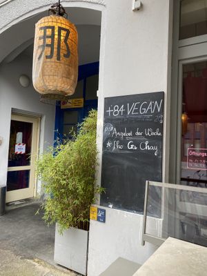 Store front at +84 Asian Restaurant in Berlin