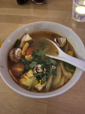 Minha sopinha de entrada  at +84 Asian Restaurant in Berlin