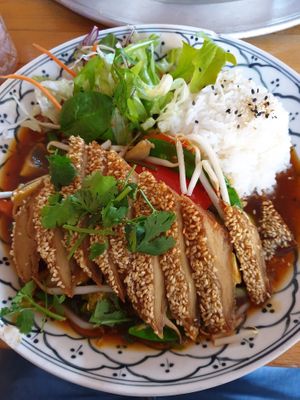 Vegane Ente at +84 Asian Restaurant in Berlin