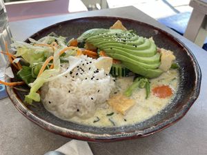 avocado green curry  at +84 Asian Restaurant in Berlin