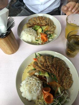 Vegan ‘Ente’ with curry  at +84 Asian Restaurant in Berlin