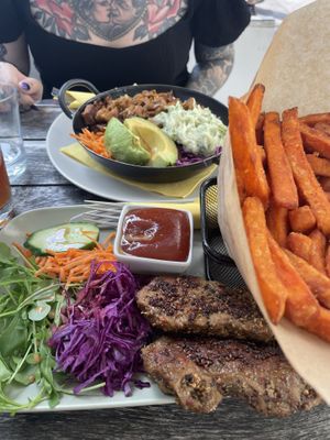   at Veggiezz - Opernring in Vienna