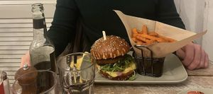 Cheeseburger   at Veggiezz - Opernring in Vienna