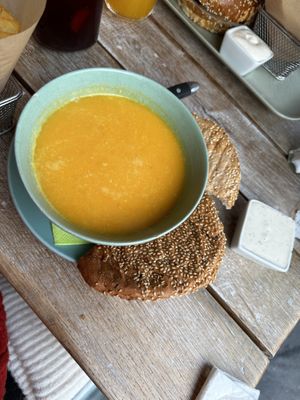   at Veggiezz - Opernring in Vienna