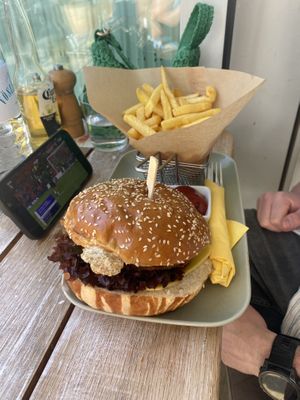 Spicy burger   at Veggiezz - Opernring in Vienna