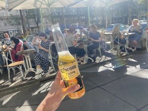 Outdoor terrace 🌞   at Veggiezz - Opernring in Vienna