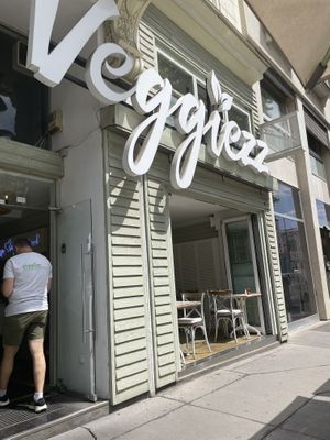   at Veggiezz - Opernring in Vienna