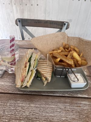   at Veggiezz - Opernring in Vienna