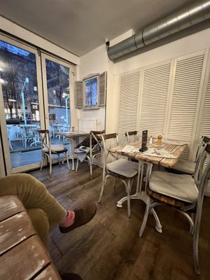 Code #Veganuary at Veggiezz - Opernring in Vienna