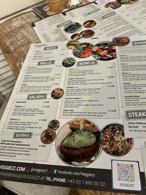  #Veganuary at Veggiezz - Opernring in Vienna