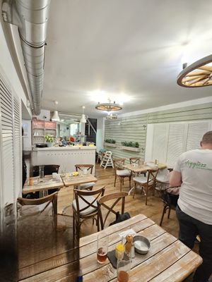  at Veggiezz - Opernring in Vienna