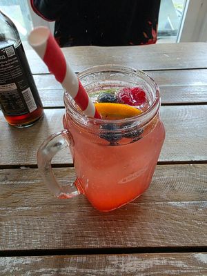 Raspberry Rose at Veggiezz - Opernring in Vienna