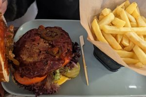 Burger & fries at Veggiezz - Opernring in Vienna