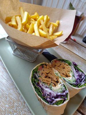Gyros Wrap at Veggiezz - Opernring in Vienna