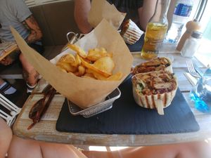 Vegan turkey tortilla at Veggiezz - Opernring in Vienna