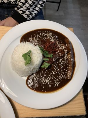 Marinovany seitan s ryzi at Waipawa - Letna in Prague