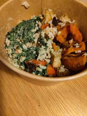 Bowl at The Judgy Vegan in Brussels