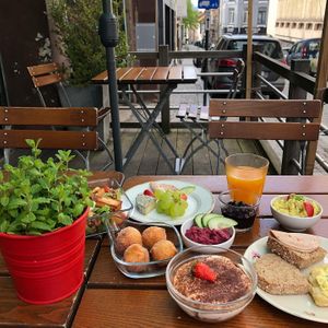 New Brunch menu at The Judgy Vegan in Brussels