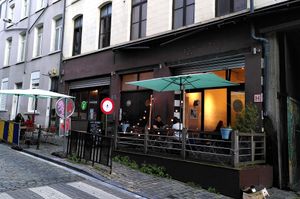 Entrance + Terrace at The Judgy Vegan in Brussels