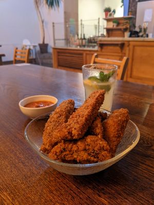 seitan wings at The Judgy Vegan in Brussels