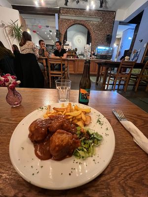 Boulets sauce Liégeoise   at The Judgy Vegan in Brussels