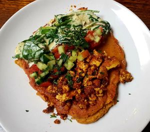Omelettes at The Judgy Vegan in Brussels