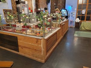 The counter at The Judgy Vegan in Brussels