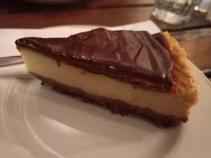 Cheesecake at The Judgy Vegan in Brussels