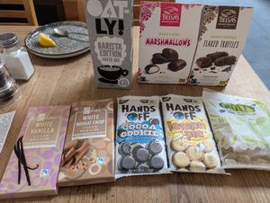 Shopping vegan goodies at The Judgy Vegan in Brussels