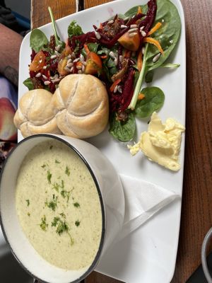 Potato and broccoli soupp  at The Judgy Vegan in Brussels