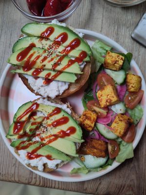 Brioche with cottage cheese - 17,80€ at The Judgy Vegan in Brussels