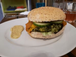 Burger at The Judgy Vegan in Brussels