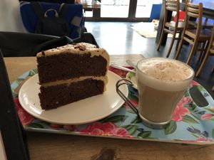 🍰🍫 at The Judgy Vegan in Brussels