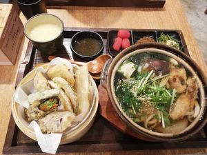 Nabeyaki set meal at Hoshina 穗科 - Zhongshan District in Taipei