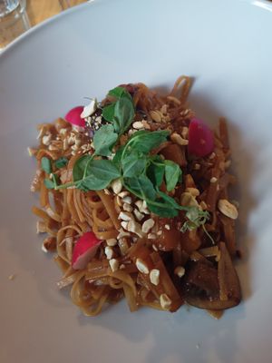 Noodles at Altérez-vous in Louvain-la-neuve