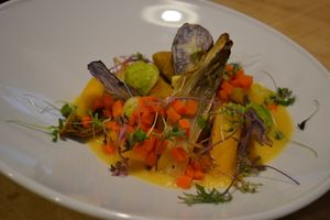 Suggestion végétarienne !! 😋

Une recette savoureuse pour vous ravir : gnocchi au sarrasin, crème de lentilles corails & chicons braisés au citron 🌿 at Altérez-vous in Louvain-la-neuve