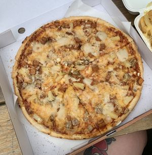 Hawaiian Pizza at Zad's in Manchester